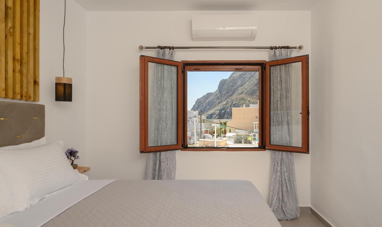 Appartement Auster House Santorini à Kamári Extérieur photo