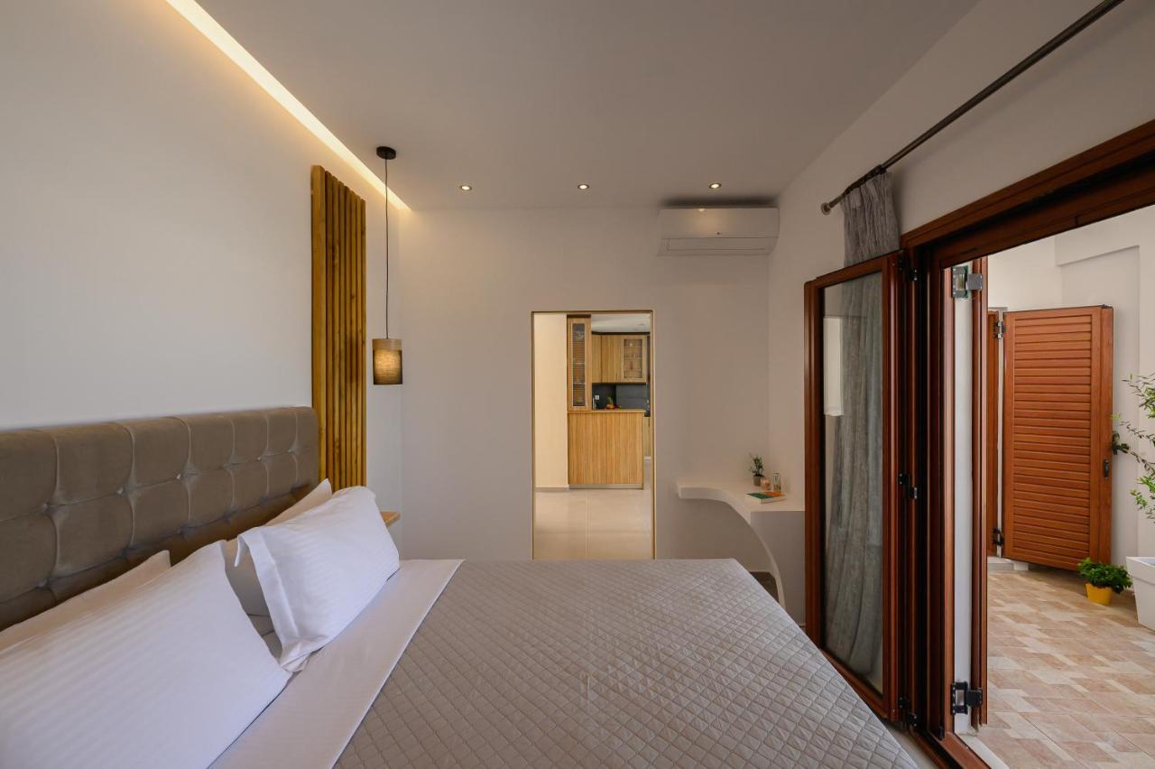 Appartement Auster House Santorini à Kamári Extérieur photo