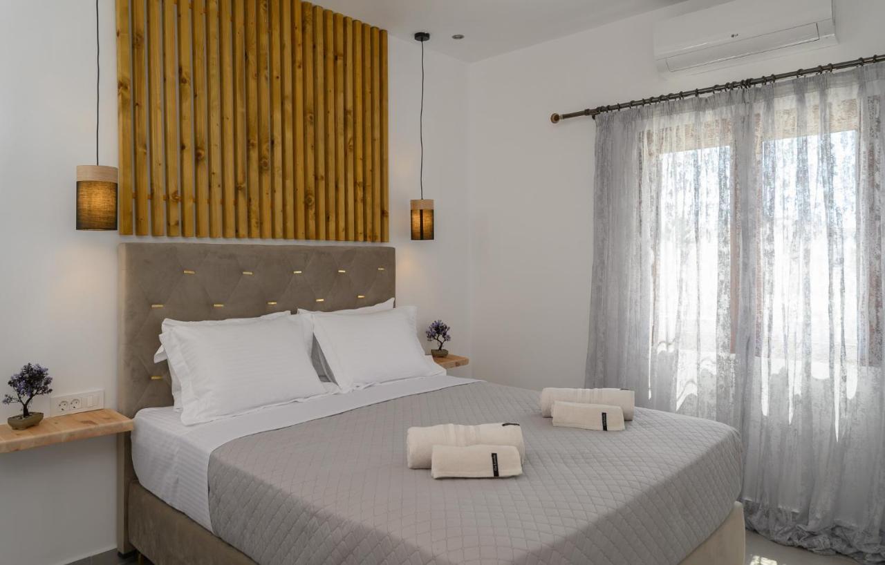 Appartement Auster House Santorini à Kamári Extérieur photo